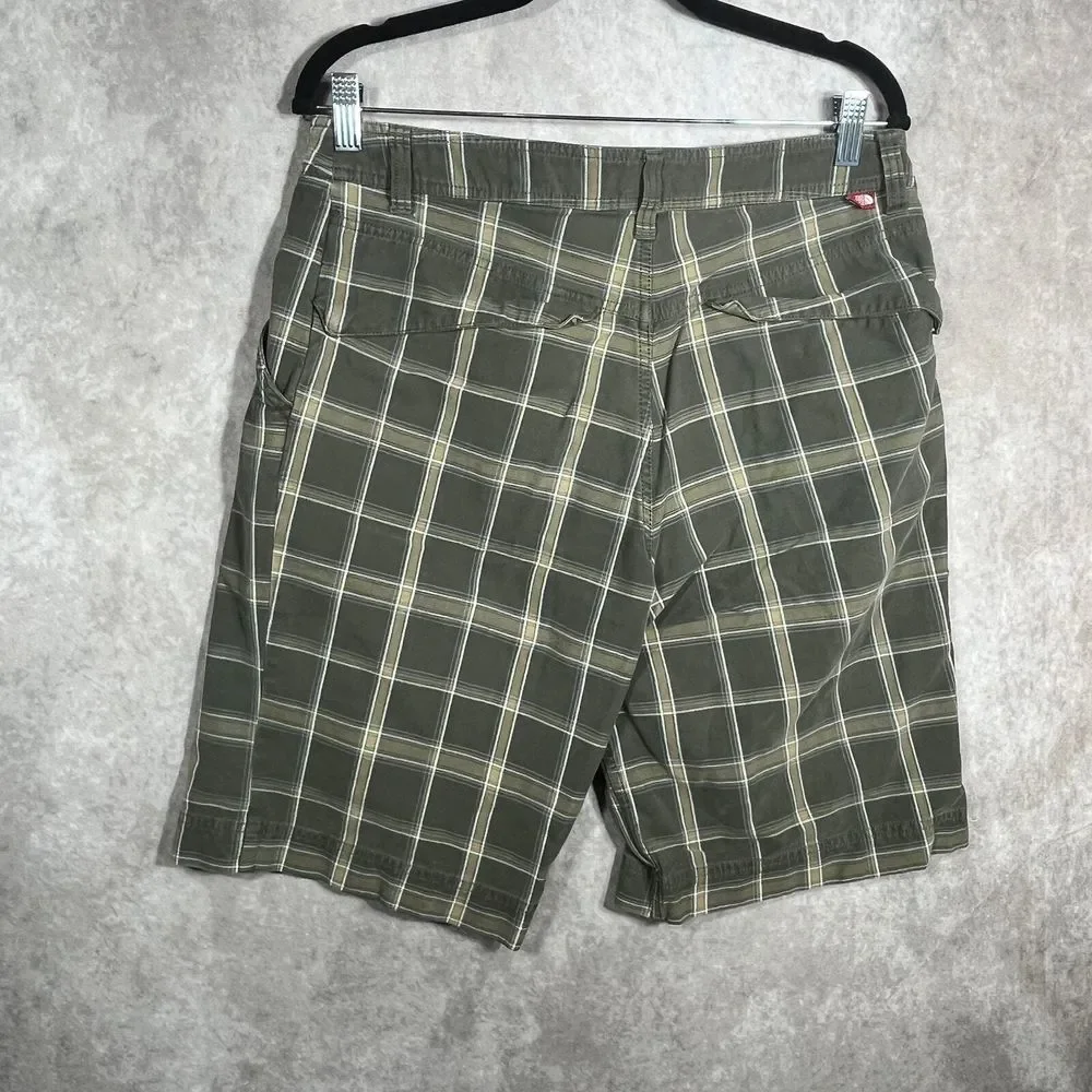 The North Face Chino Shorts Mens Size 32 Green‎ Plaid Flat Front Outdoor Casual